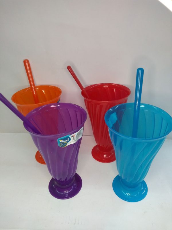 Vaso p/postre plastico c/cuchara "Yesi"