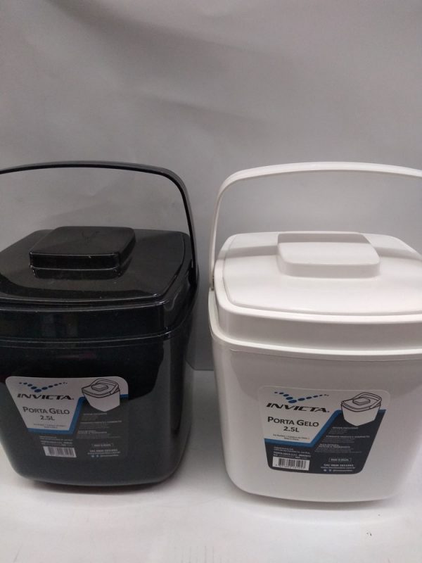 Hielera plastica c/tapa "Invicta"