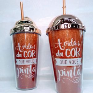 Vaso acrilico c/tapa y sorbete c/frase en caja