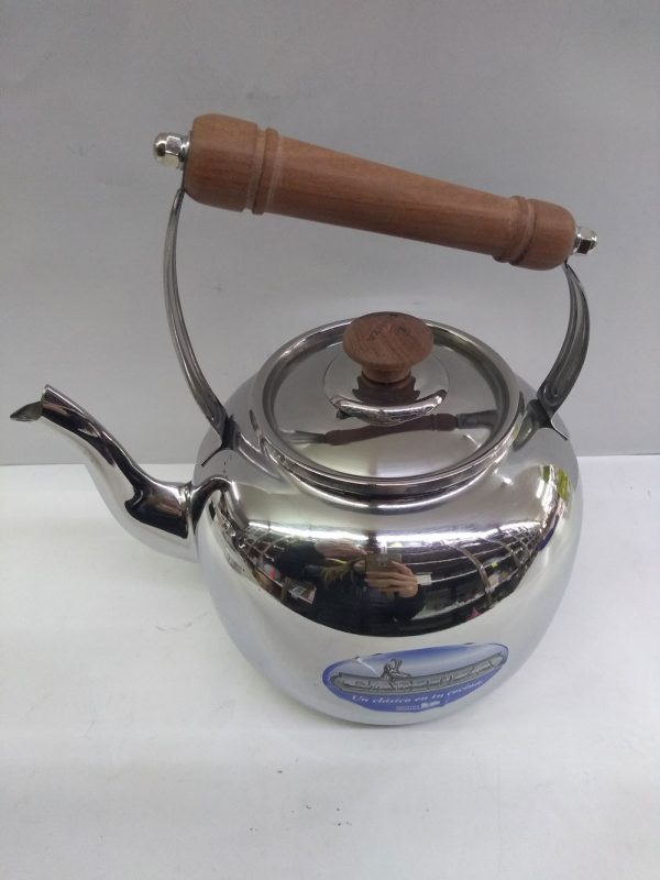 Pava acero Inox "Gamuza" mango madera
