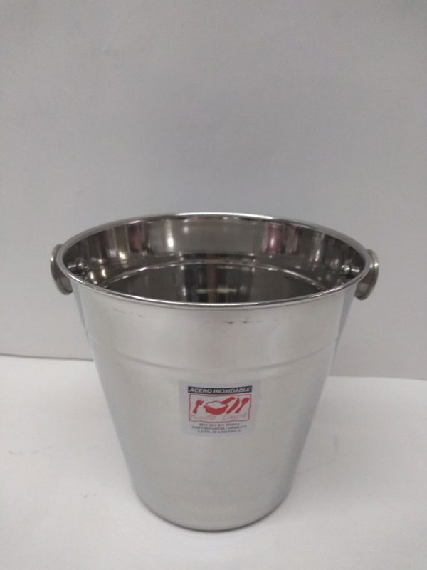 Hielera de acero