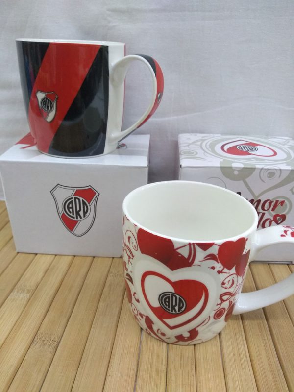 Jarro mug futbol en caja