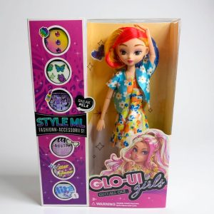 MU?ECA "GLO UP"C/ ACCESORIOS ARTA035-1203