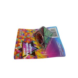 Llavero piramide magica