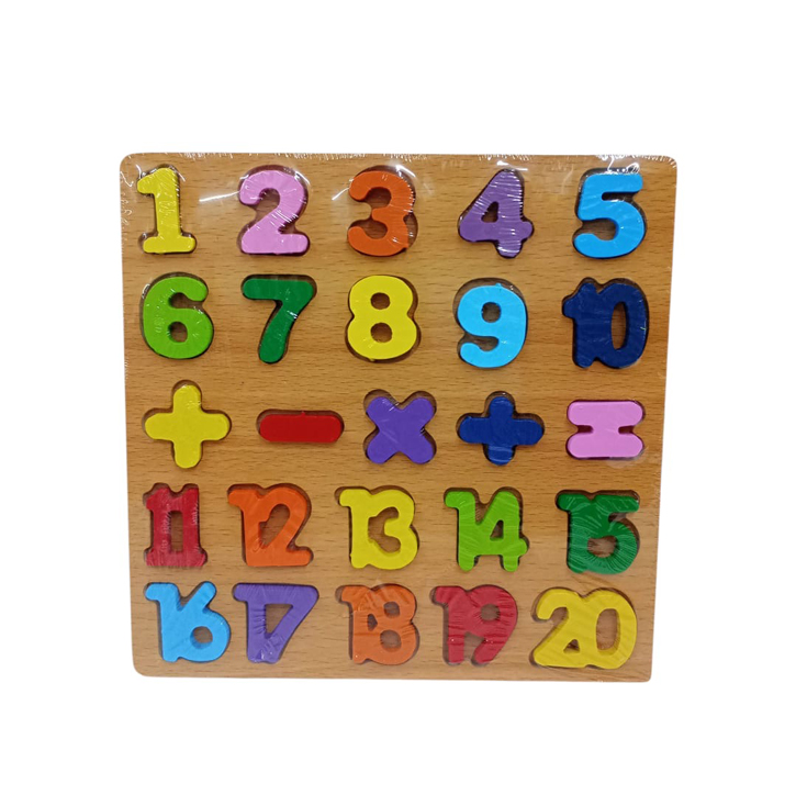 Letras y numeros en madera